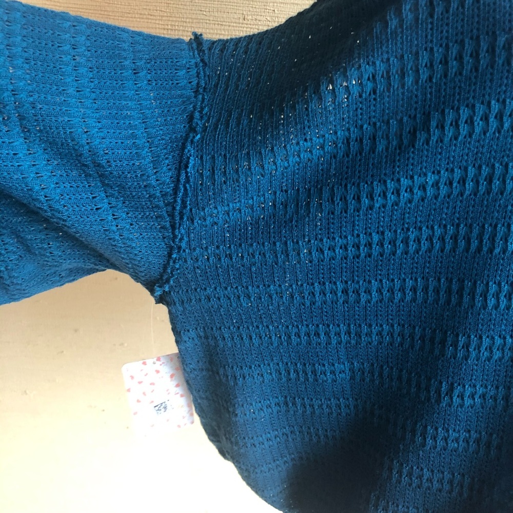 NWT! Free People Off The Shoulder Sweater. - Picture 6 of 8